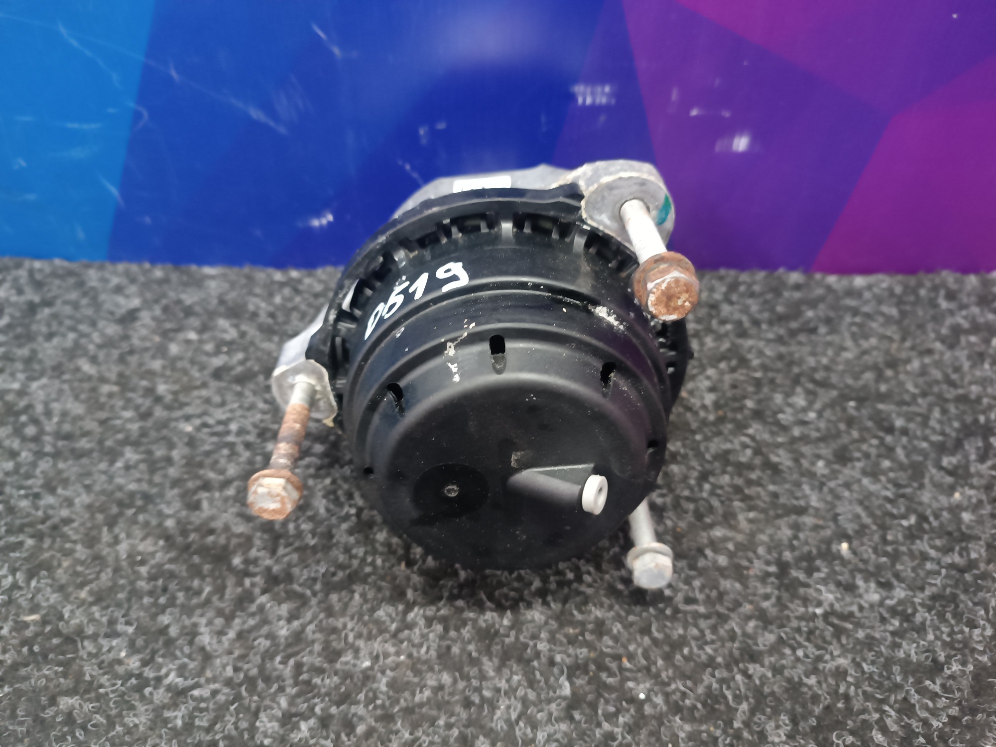 Б/В Подушка двигуна BMW X5 G05 - 1
