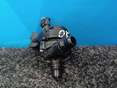 Б/В Насос водяний додатковий BMW X5 G05