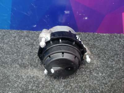 Б/В Подушка двигуна BMW X3 G01
